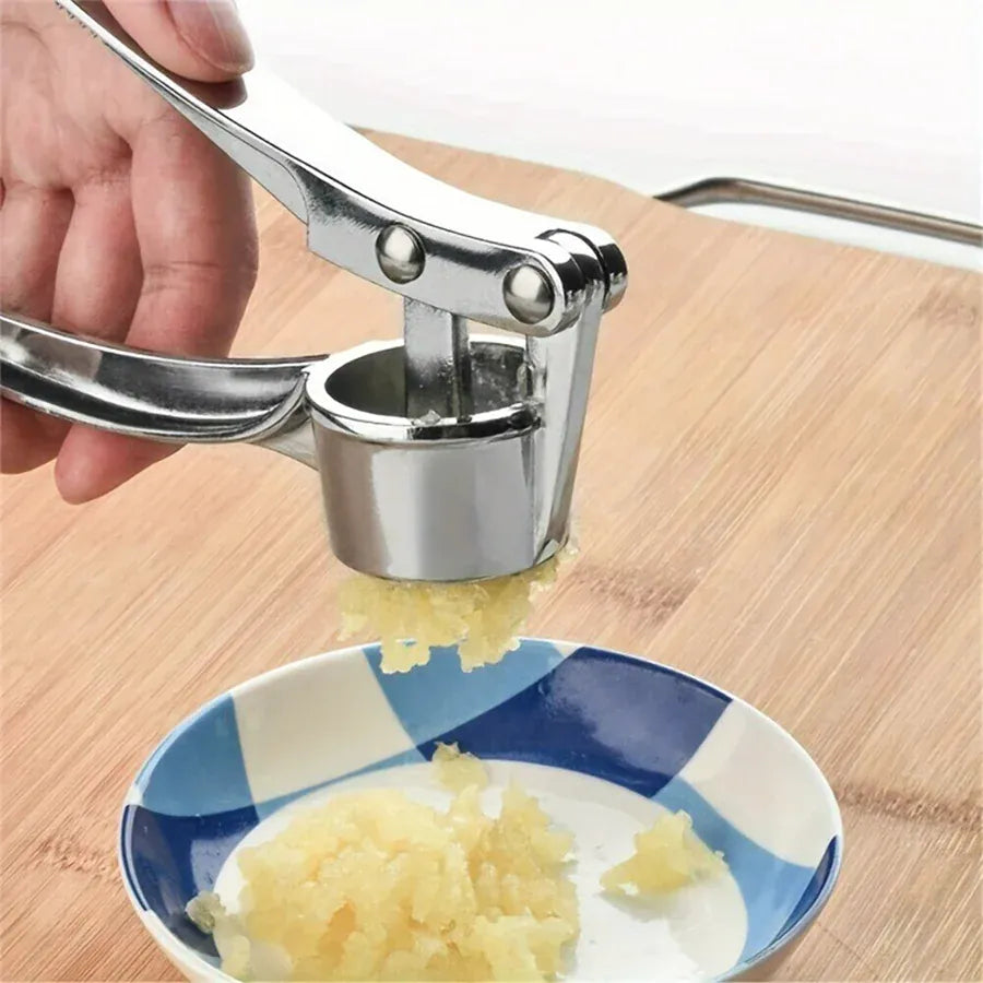 Essentials House United States Commercial Heavy Duty Garlic Press & Multi-Tool. 18cm, Aluminum, for Restaurant, Durable