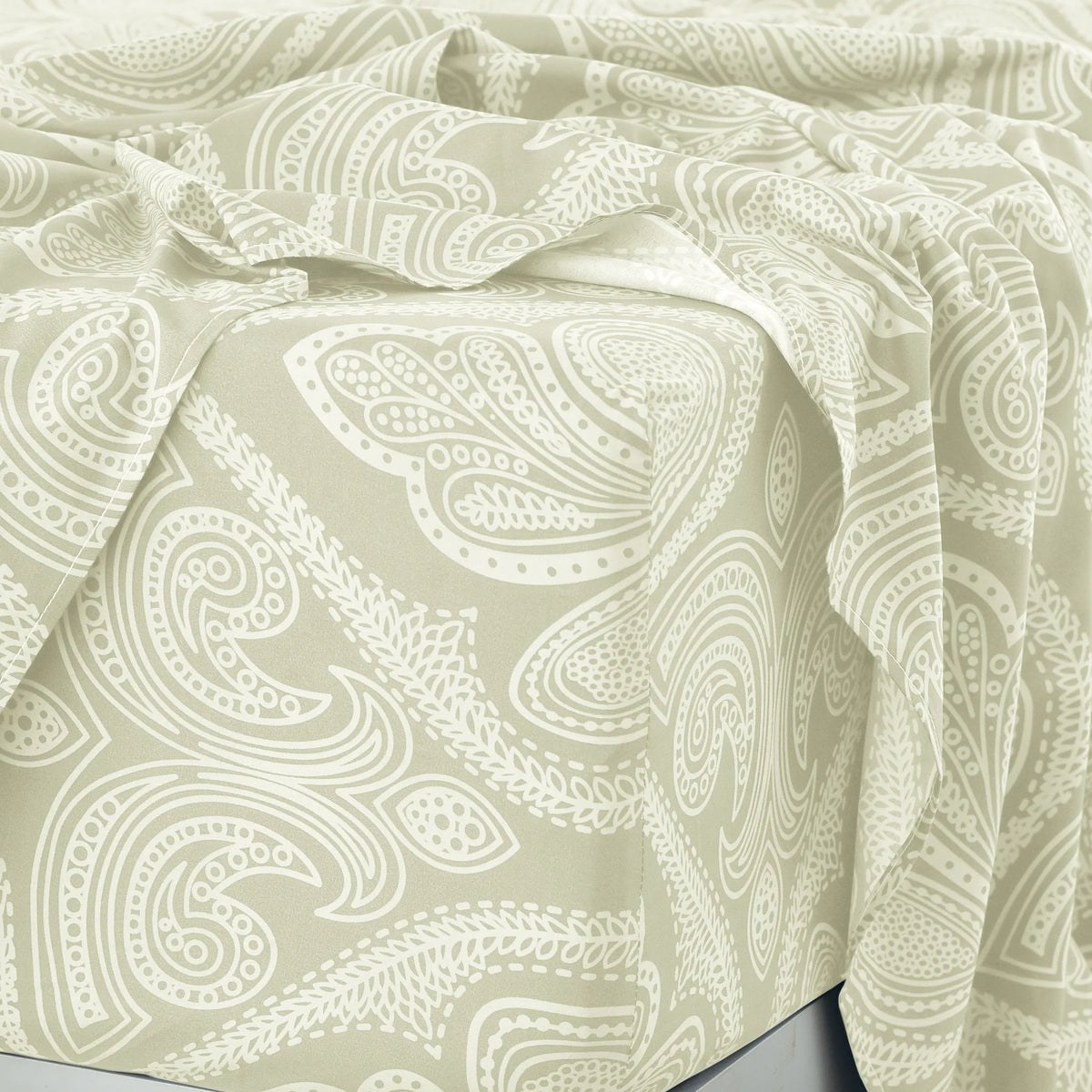 Essentials House Lux Decor 4-Piece Paisley Bed Sheet Set – Soft Brushed Microfiber Sheets with 16" Deep Pockets –