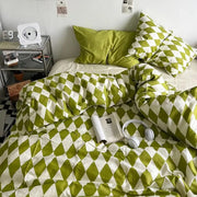 Essentialshouses 016 / Queen 4pcs Soft Ins Nordic Style Bedding Set
