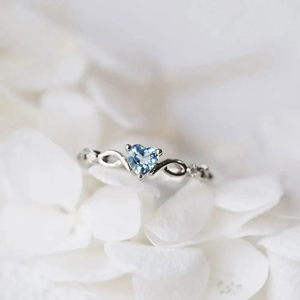 Essentialshouses B2681 / 9 Huitan Simple Heart Ring