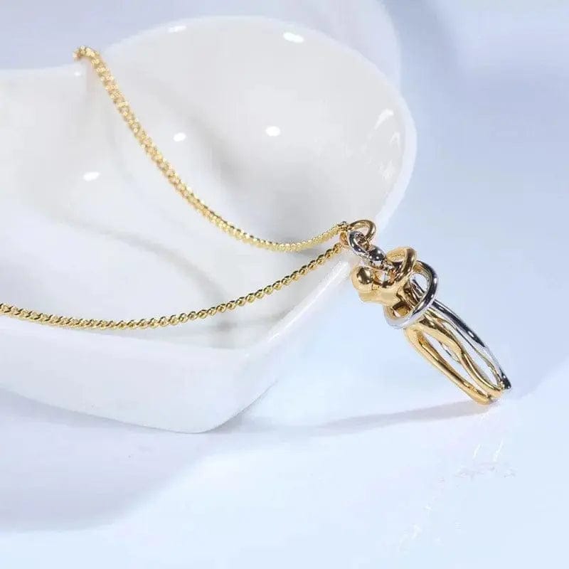 Essentialshouses Couple Hugging Pendant Necklace