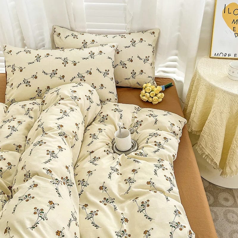 Essentialshouses Floral Printed Bedding Set