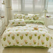 Essentialshouses Floral Printed Bedding Set