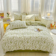 Essentialshouses Floral Printed Bedding Set