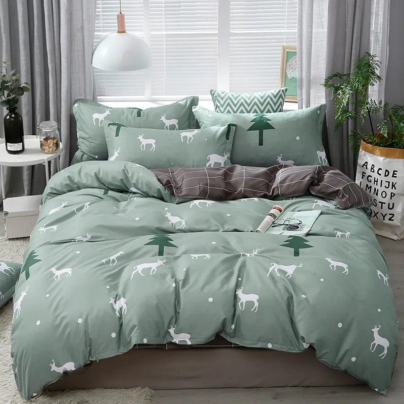 Essentialshouses Gray Pink Bear Pattern Duvet Cover