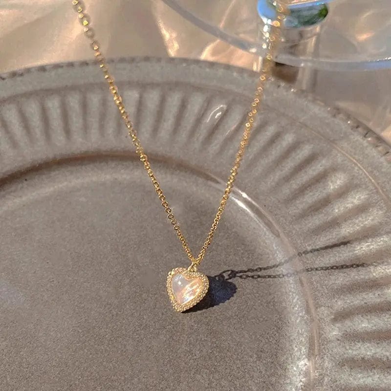 Essentialshouses NJ-582 New Shiny Butterfly Necklace