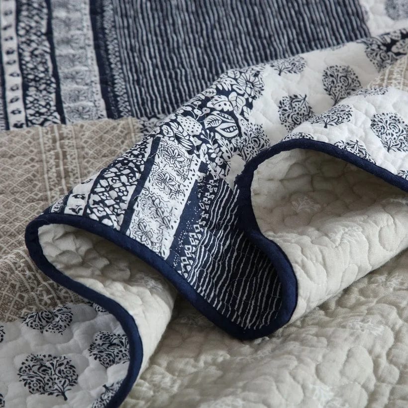Essentialshouses Plaid Cotton Quilt Set