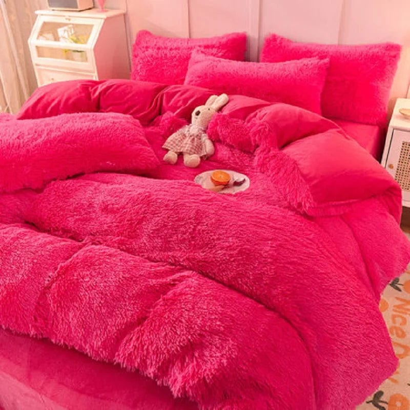 Essentialshouses ROSE RED / Queen Rose Red Coral Velvet Bedding Set