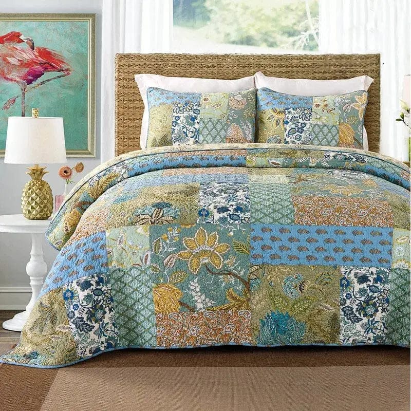 Essentialshouses Summer Patchwork Quilt Set