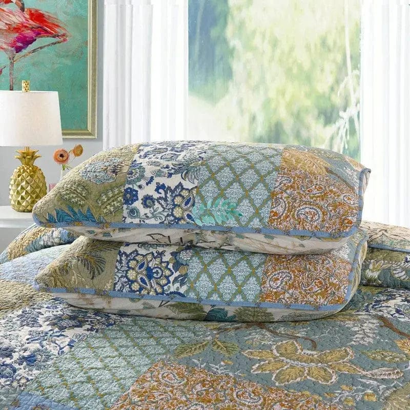 Essentialshouses Summer Patchwork Quilt Set